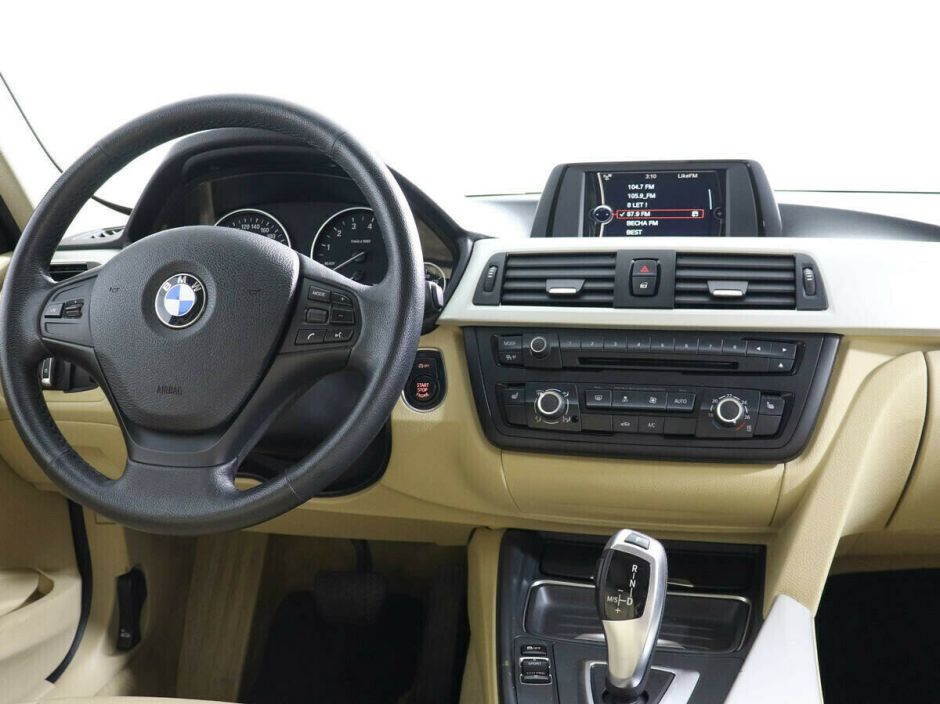 BMW 3 серии, 1.6 л, АТ, 2013 фото 8