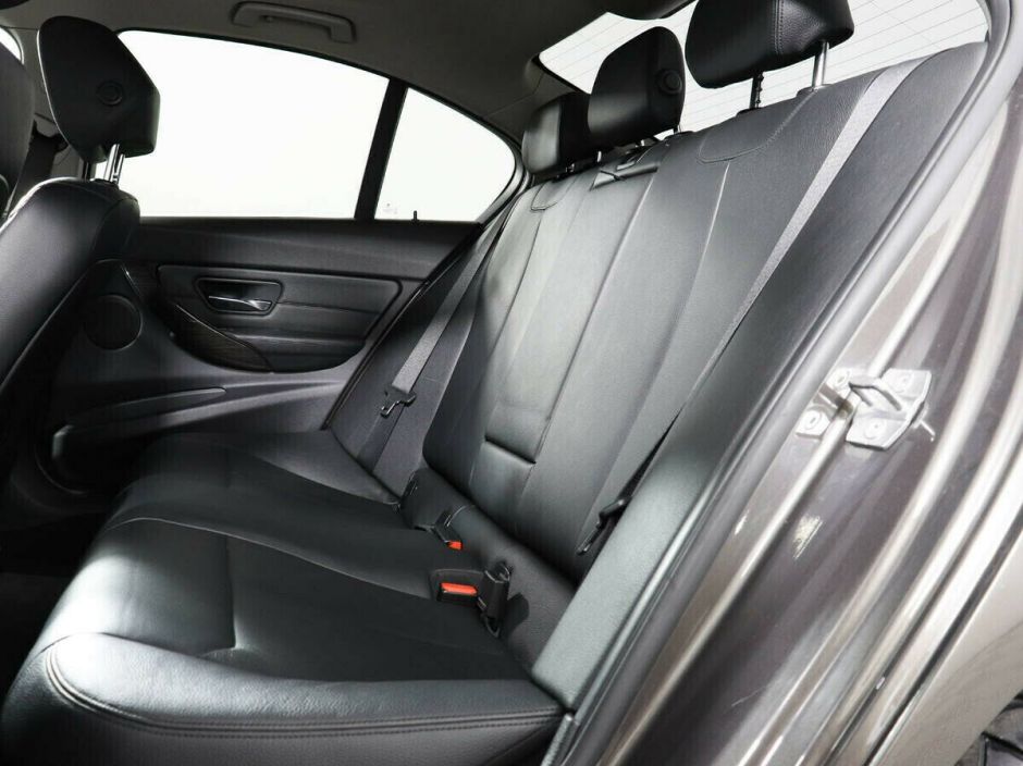 BMW 3 серии, 2.0 л, АТ, 2013 фото 1