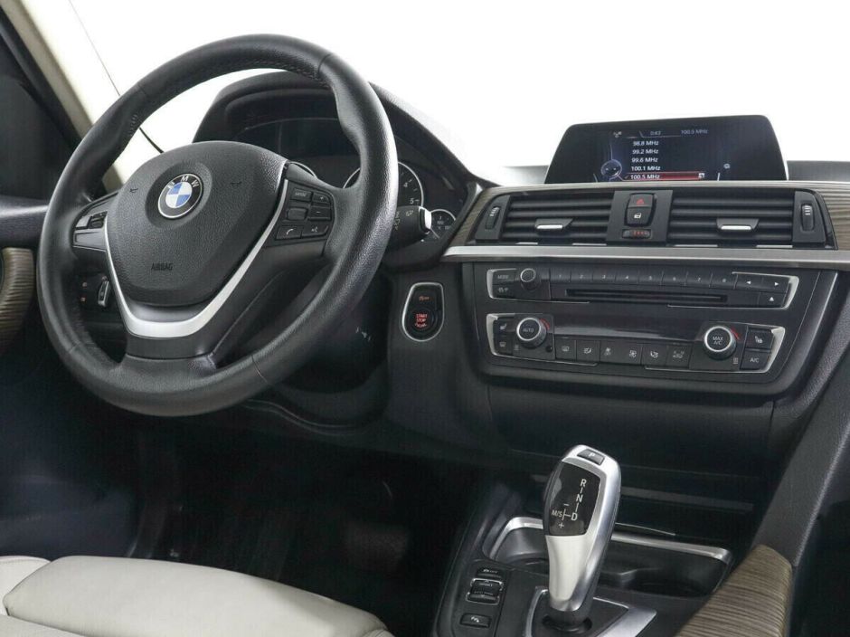 BMW 3 серии, 2.0 л, АТ, 2014 фото 7