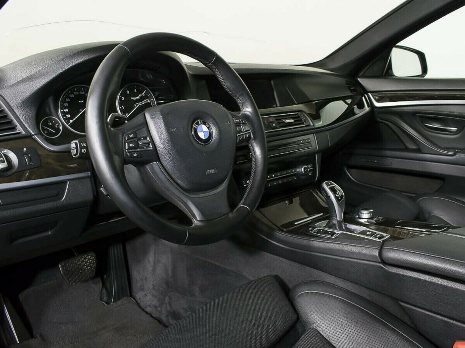BMW 5 серии, 3.0 л, АТ, 2010 фото 7