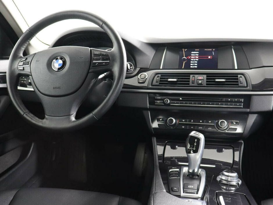 BMW 5 серии, 2.0 л, АТ, 2015 фото 7