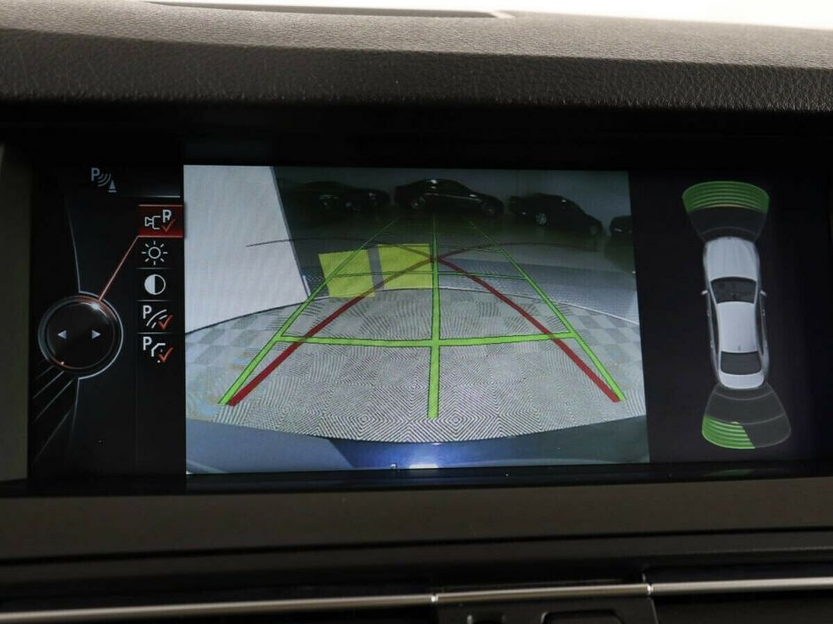 BMW 5 серии, 3.0 л, АТ, 2014 фото 11