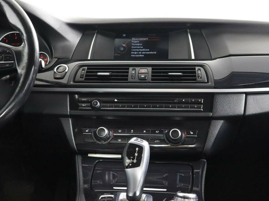BMW 5 серии, 2.0 л, АТ, 2016 фото 8