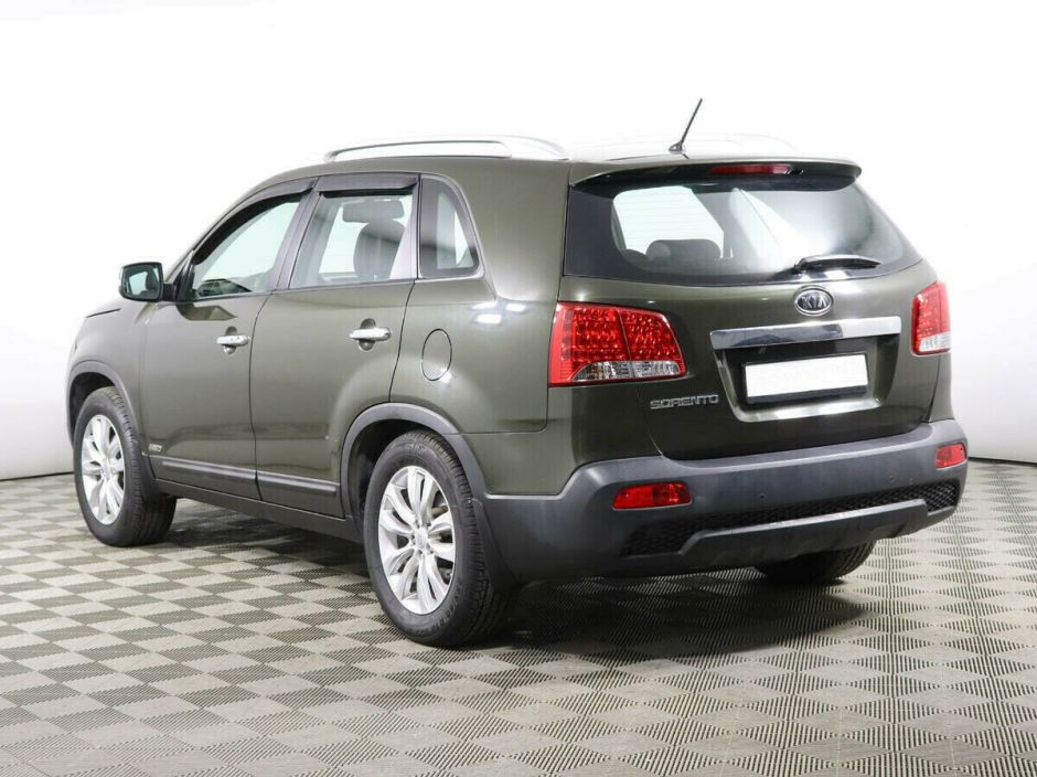 Kia Sorento, 2.4 л, АТ, 2010 фото 5