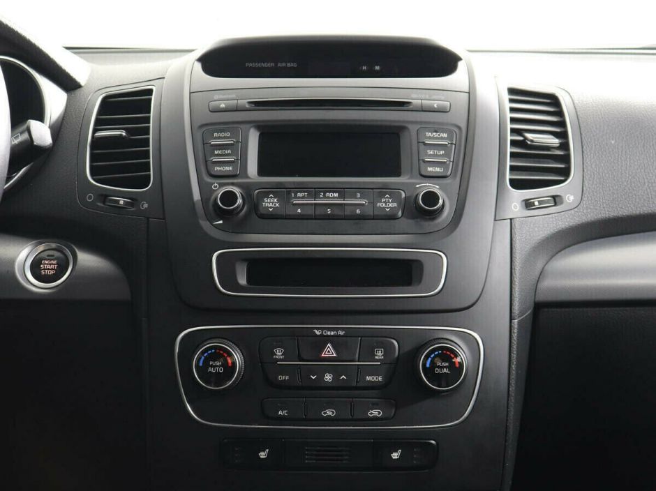 Kia Sorento, 2.4 л, АТ, 2015 фото 1