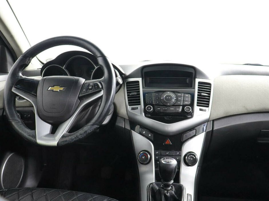Chevrolet Cruze, 1.8 л, МТ, 2012 фото 8