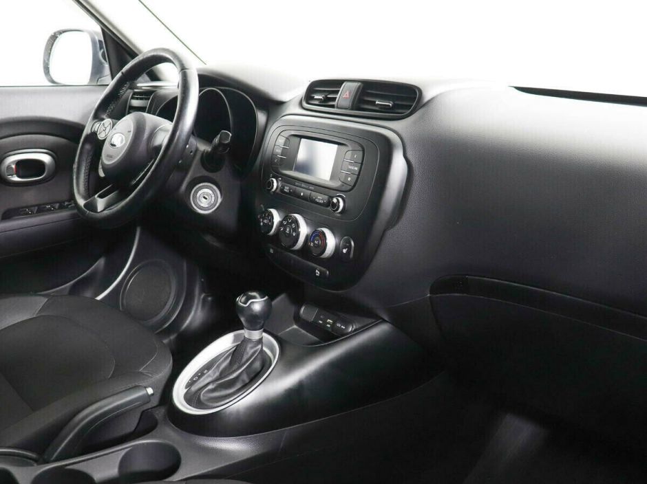 Kia Soul, 1.6 л, АТ, 2016 фото 8