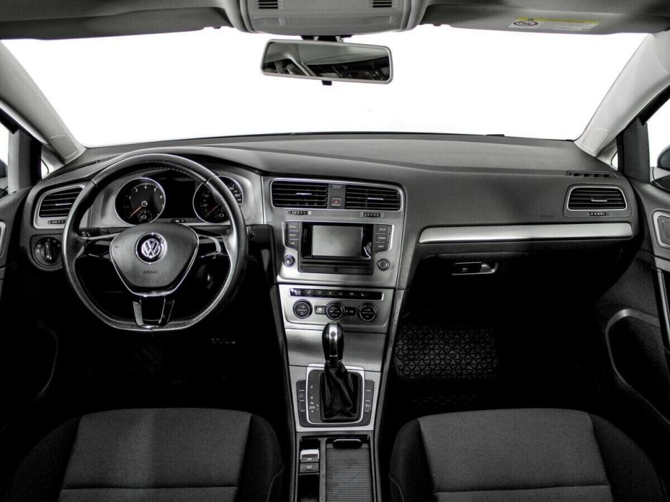 Volkswagen Golf, 1.2 л, Робот, 2013 фото 8