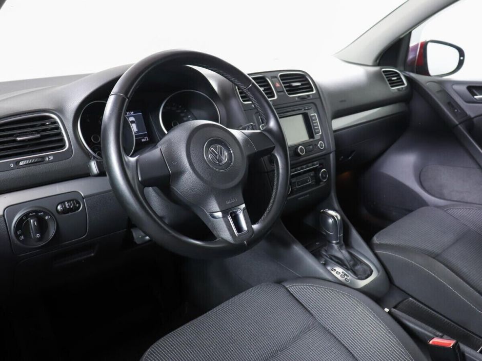 Volkswagen Golf, 1.6 л, Робот, 2012 фото 7