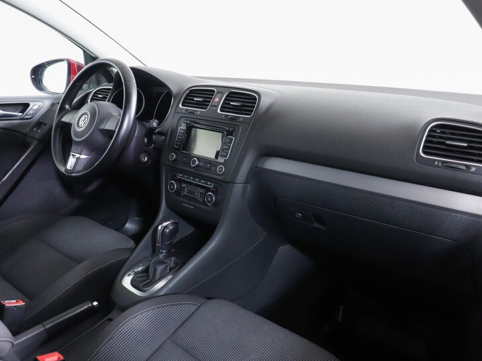 Volkswagen Golf, 1.6 л, Робот, 2012 фото 2