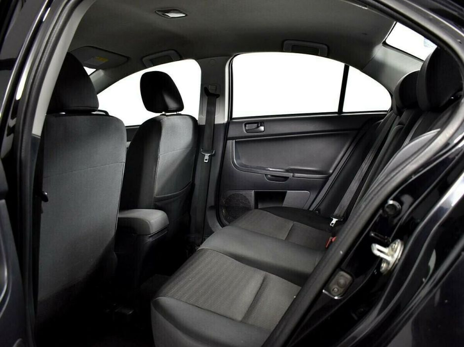 Mitsubishi Lancer, 1.6 л, МТ, 2014 фото 2