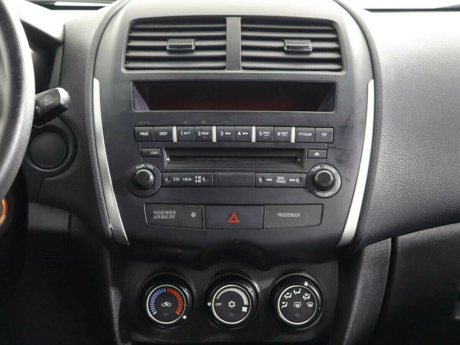 Mitsubishi ASX, 1.8 л, Вариатор, 2012 фото 7