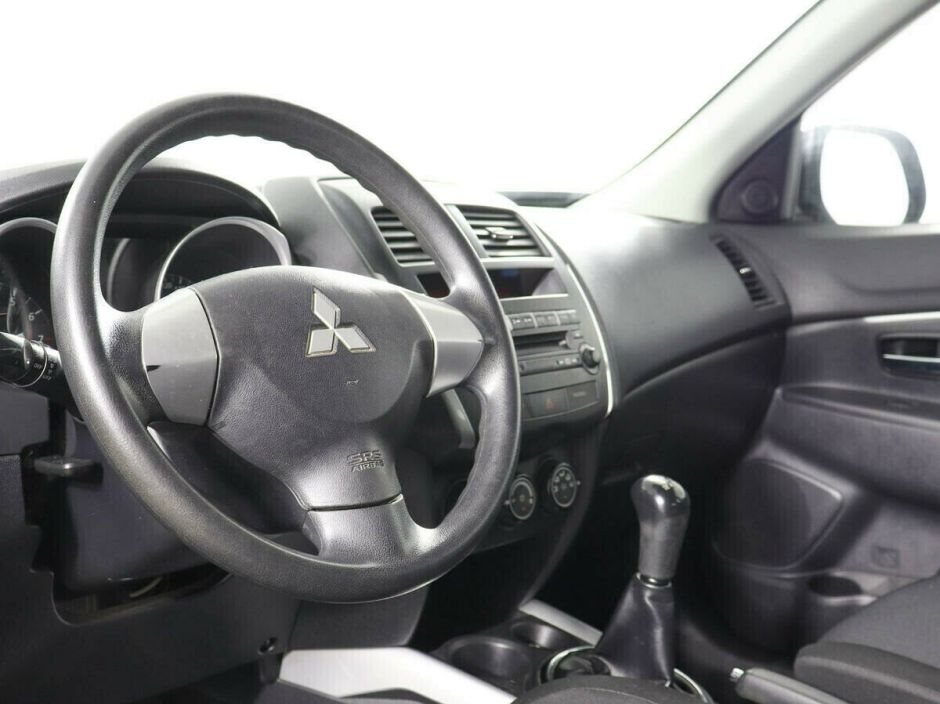 Mitsubishi ASX, 1.6 л, МТ, 2011 фото 2