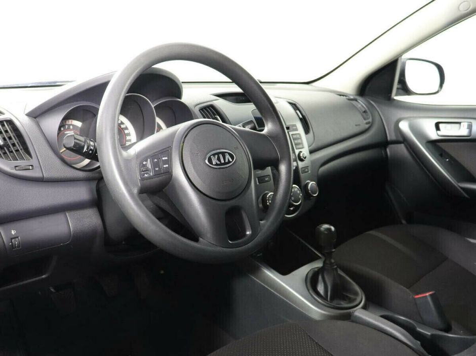 Kia Cerato, 1.6 л, МТ, 2010 фото 7