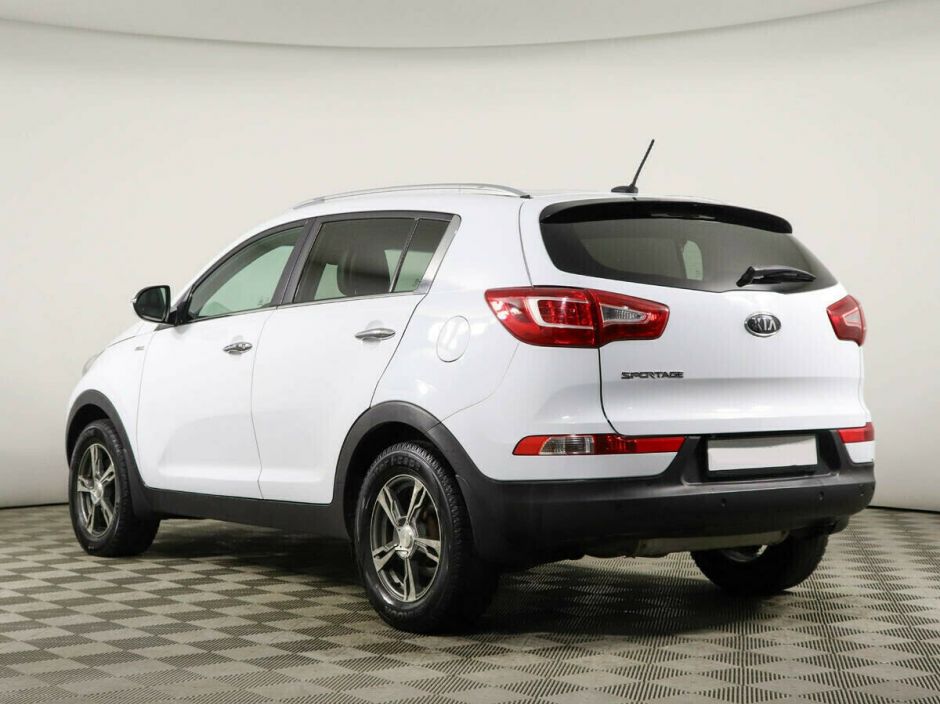 Kia Sportage, 2.0 л, АТ, 2010 фото 6
