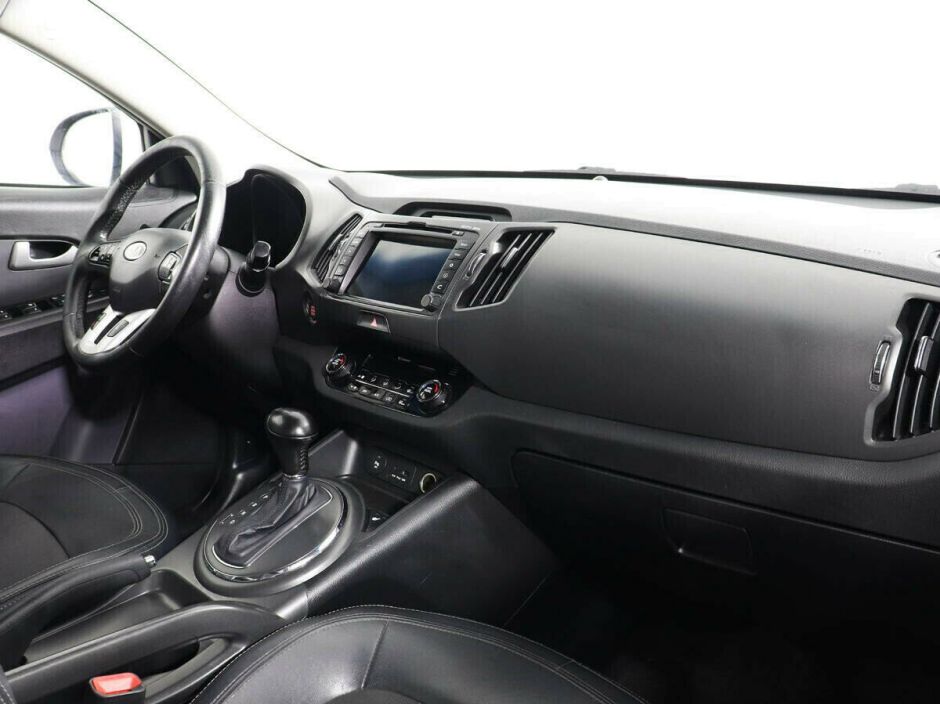 Kia Sportage, 2.0 л, АТ, 2010 фото 1