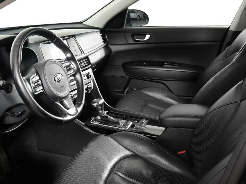 Kia Optima, 2.0 л, АТ, 2016 фото 2