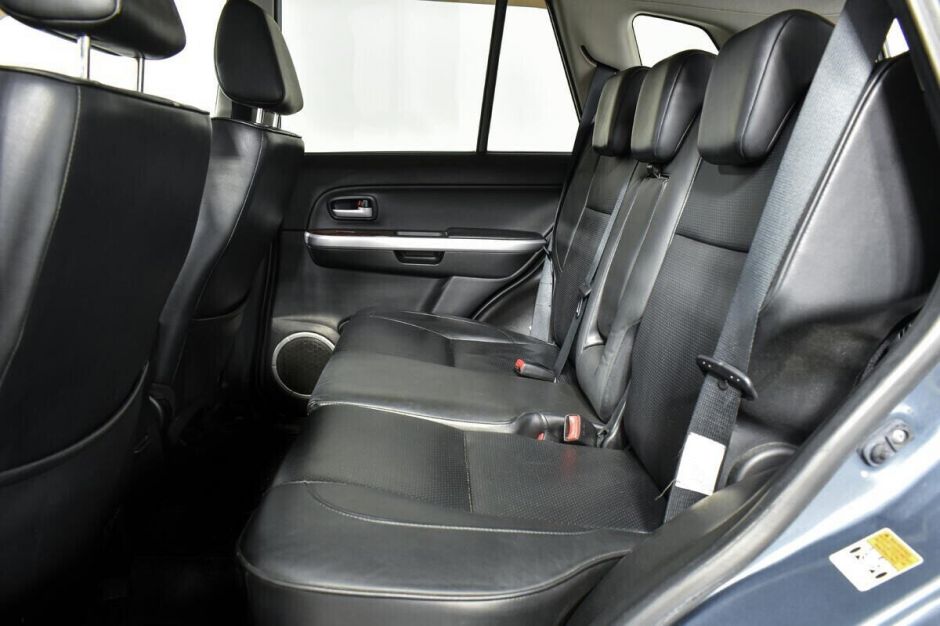 Suzuki Grand Vitara, 2.0 л, АТ, 2006 фото 1