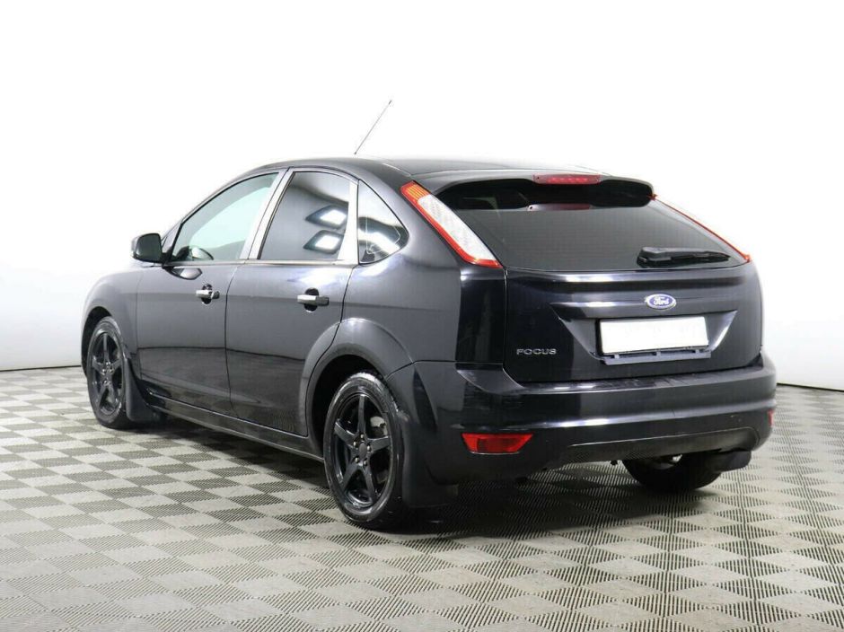 Ford Focus, 1.6 л, МТ, 2010 фото 6