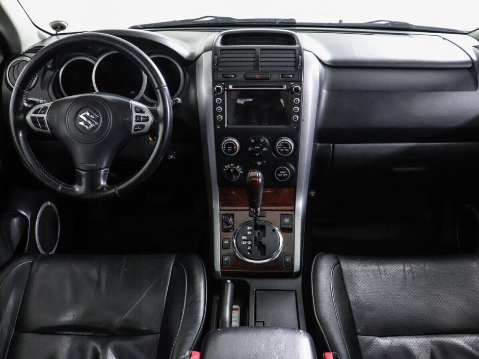 Suzuki Grand Vitara, 2.0 л, АТ, 2008 фото 8