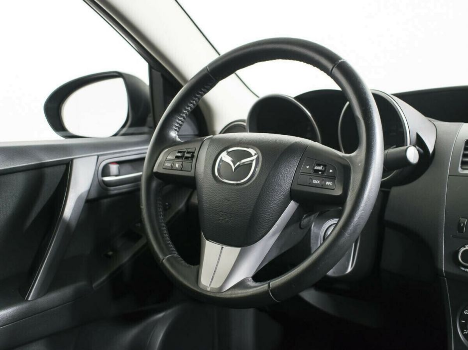 Mazda 3, 1.6 л, АТ, 2011 фото 2