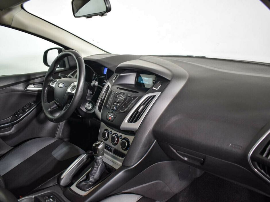 Ford Focus, 2.0 л, МТ, 2011 фото 2