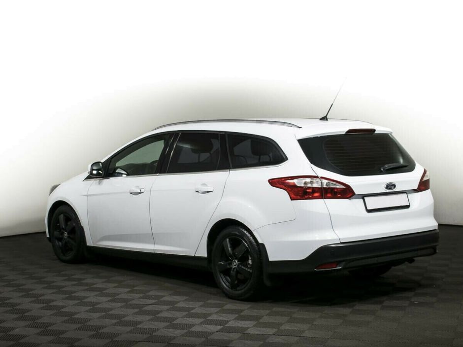 Ford Focus, 1.6 л, МТ, 2013 фото 6