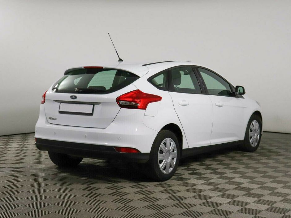 Ford Focus, 1.6 л, Робот, 2018 фото 5