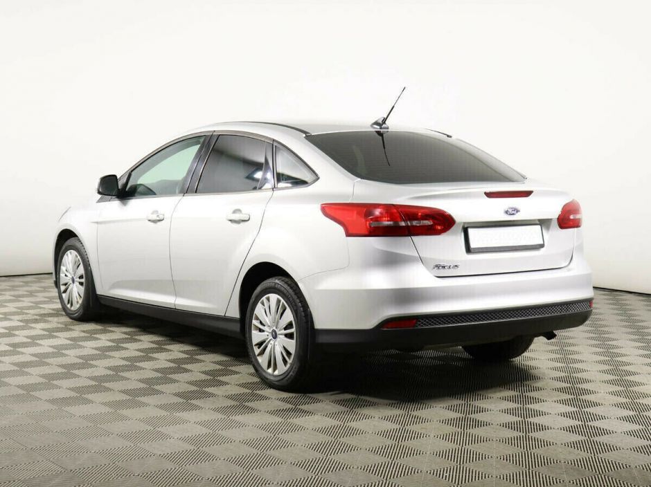 Ford Focus, 1.6 л, Робот, 2017 фото 6
