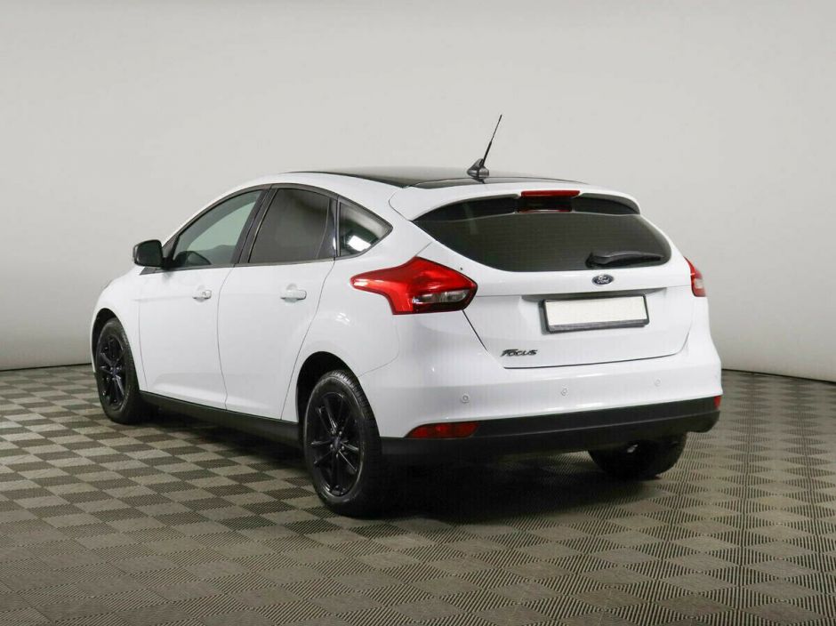 Ford Focus, 1.6 л, Робот, 2019 фото 6