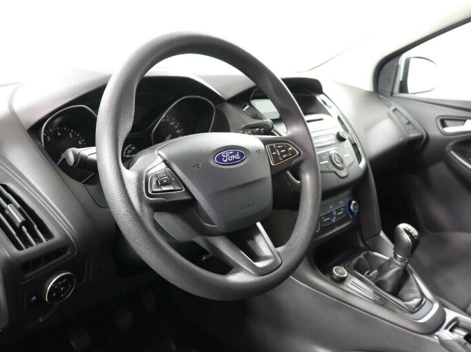 Ford Focus, 1.6 л, МТ, 2017 фото 2