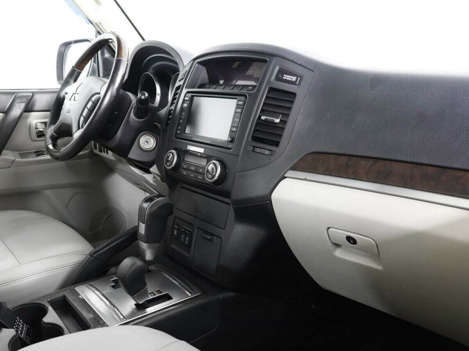 Mitsubishi Pajero, 3.2 л, АТ, 2008 фото 8