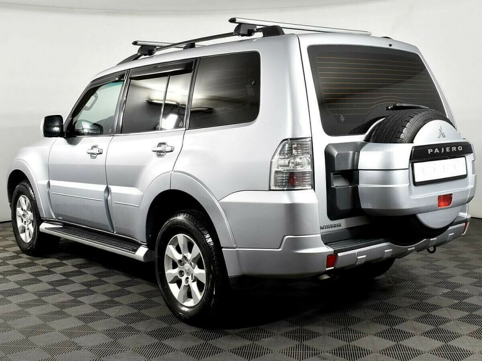 Mitsubishi Pajero, 3.0 л, АТ, 2011 фото 6