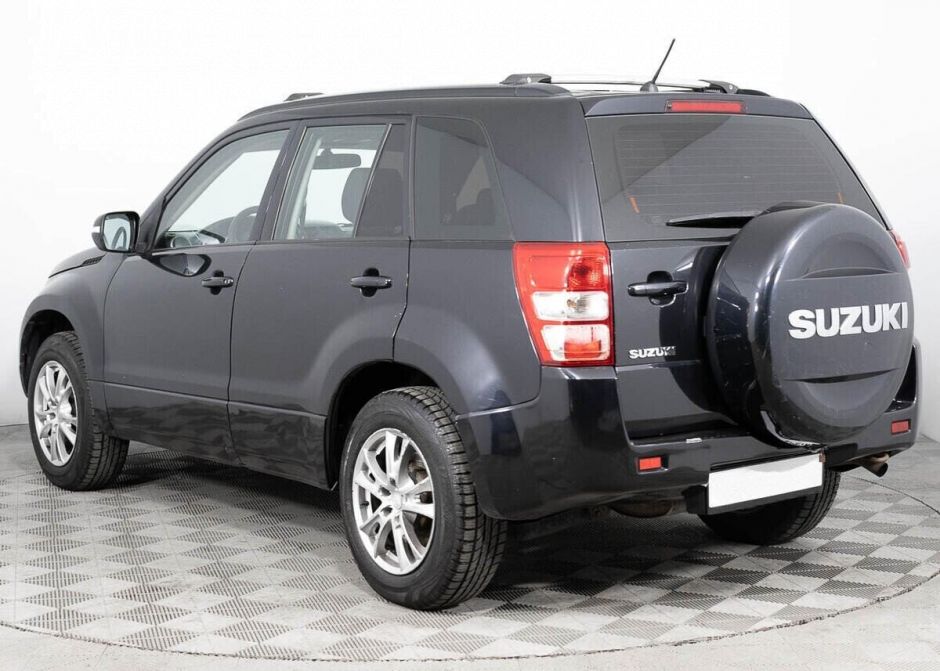 Suzuki Grand Vitara, 2.0 л, АТ, 2010 фото 6