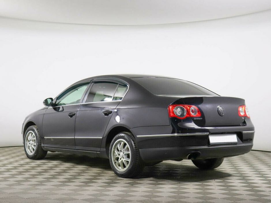 Volkswagen Passat, 1.8 л, МТ, 2010 фото 5