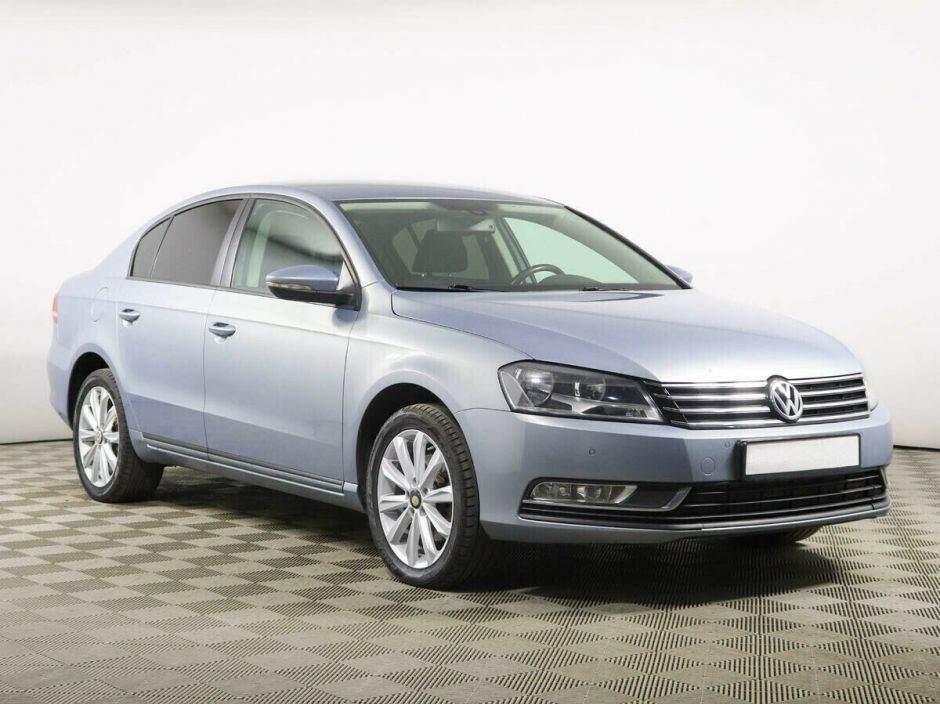 Volkswagen Passat, 1.4 л, Робот, 2012 фото 4