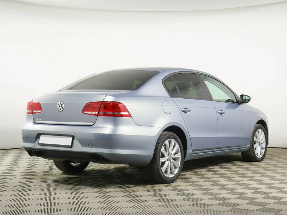 Volkswagen Passat, 1.4 л, Робот, 2012 фото 6