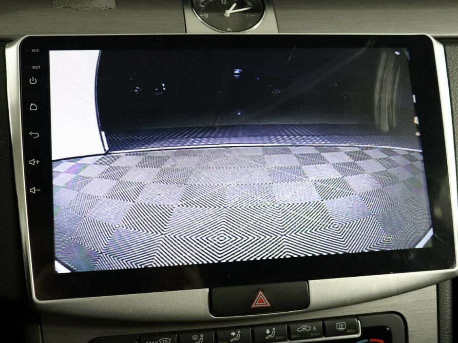 Volkswagen Passat, 1.8 л, Робот, 2013 фото 1