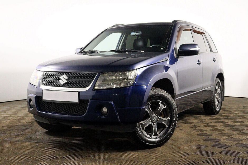 Suzuki Grand Vitara, 2.0 л, АТ, 2010 фото 3