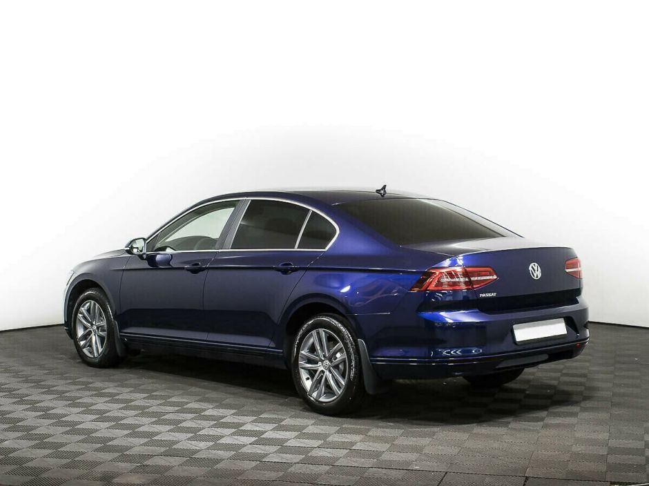 Volkswagen Passat, 1.4 л, Робот, 2017 фото 5