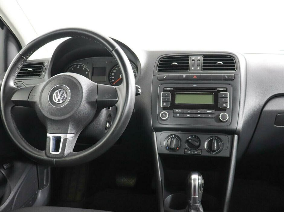 Volkswagen Polo, 1.6 л, АТ, 2011 фото 7