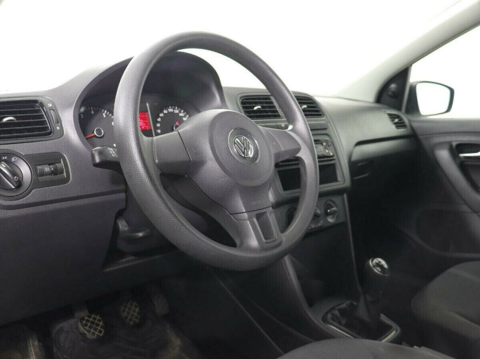 Volkswagen Polo, 1.6 л, МТ, 2012 фото 7