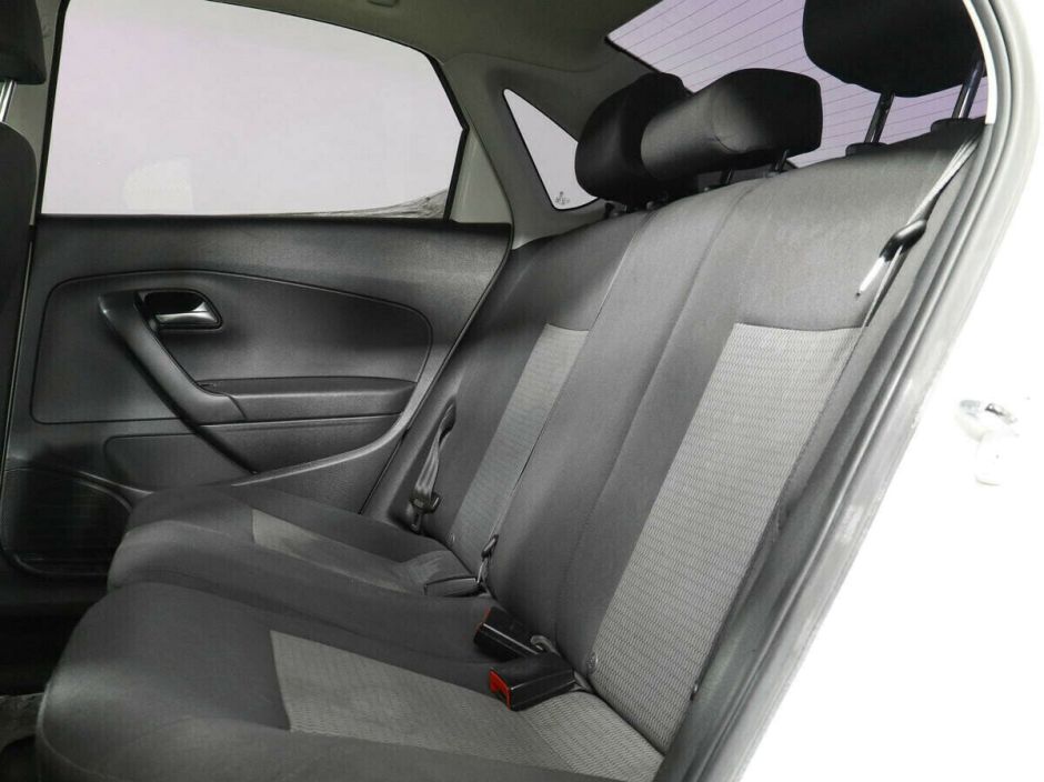 Volkswagen Polo, 1.6 л, МТ, 2013 фото 8