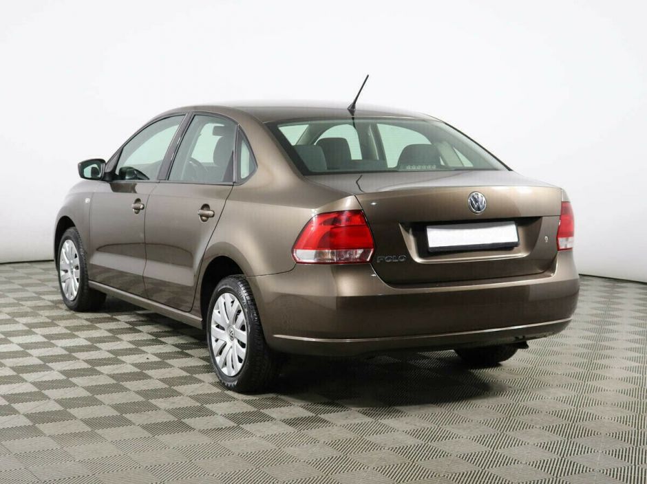 Volkswagen Polo, 1.6 л, МТ, 2012 фото 6