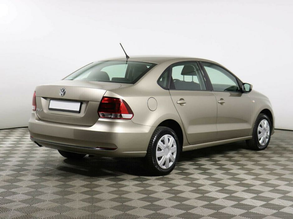 Volkswagen Polo, 1.6 л, МТ, 2016 фото 6