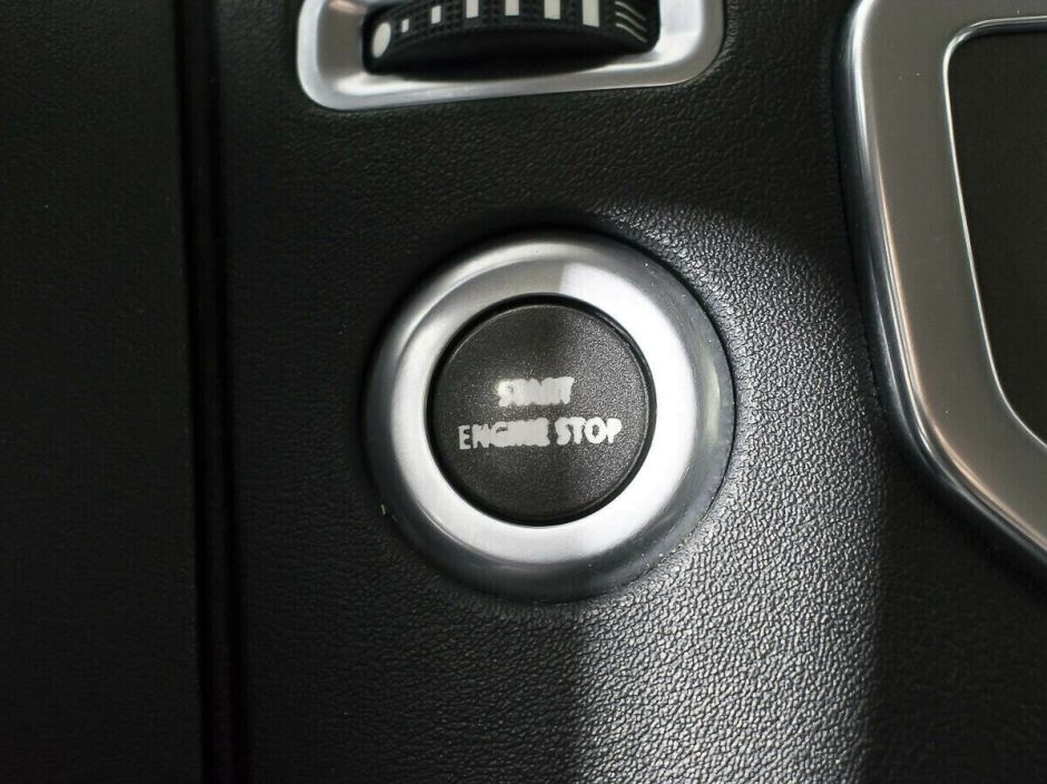 Land Rover Discovery, 3.0 л, АТ, 2013 фото 9