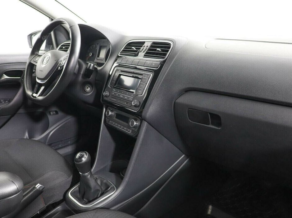 Volkswagen Polo, 1.6 л, МТ, 2019 фото 9