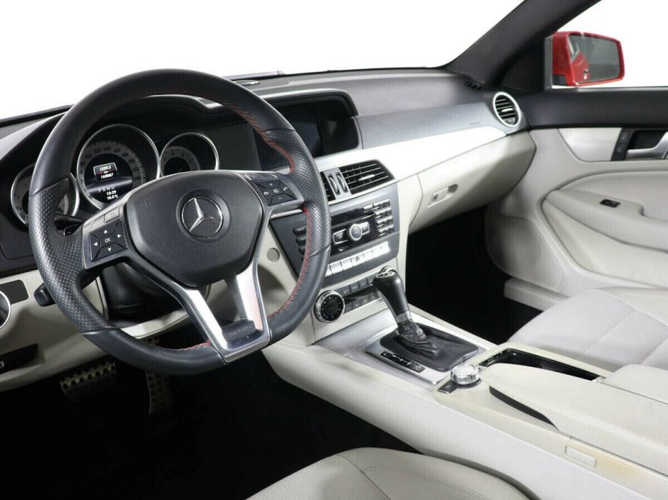 Mercedes-Benz C-Класс, 1.8 л, АТ, 2011 фото 7