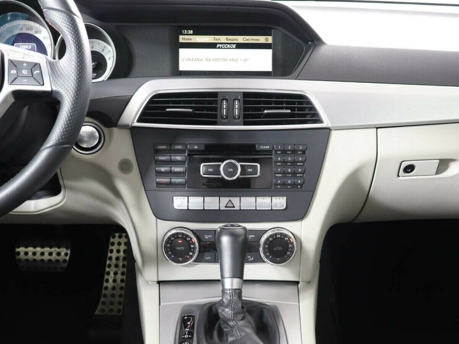 Mercedes-Benz C-Класс, 1.8 л, АТ, 2011 фото 9