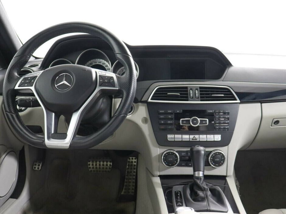 Mercedes-Benz C-Класс, 1.6 л, АТ, 2011 фото 8